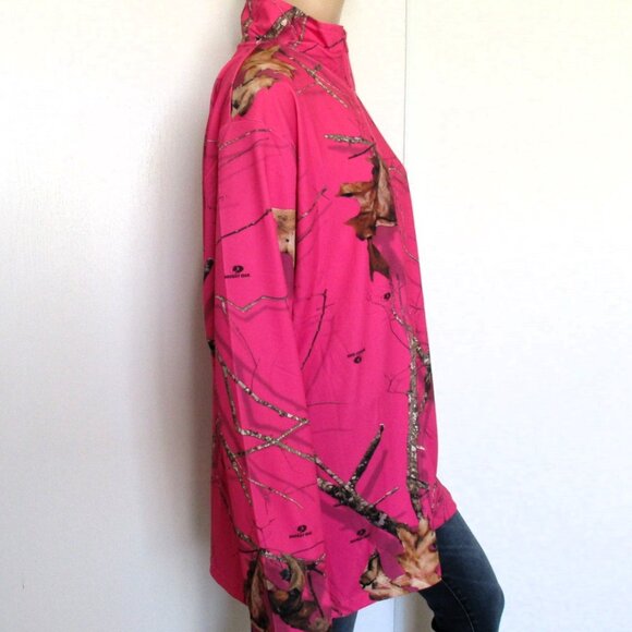 New MOSSY OAK Top Size 2XL Pink Camo Pullover 1/4 Zip - Picture 2 of 8